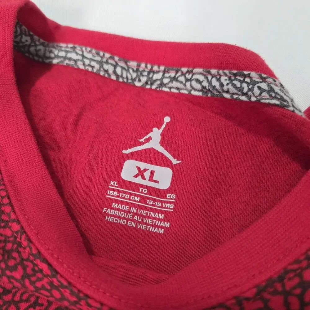 Jordan Elephant Print Block Crew Neck T-Shirt Men's Boys XL Red Black Pocket Tee